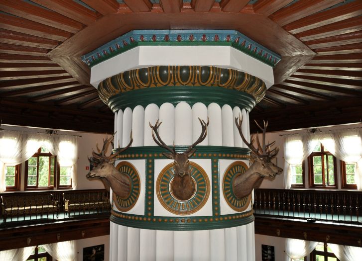 Decorative chimney with hunting trophies