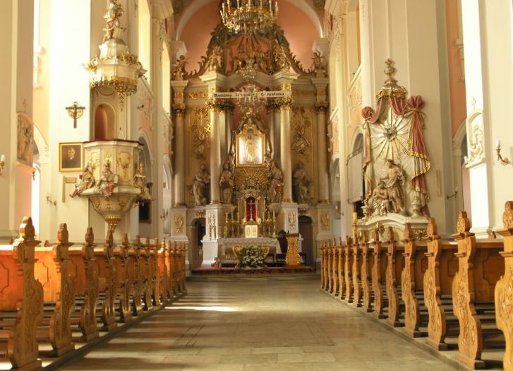 The central nave of the parish church in Wolsztyn